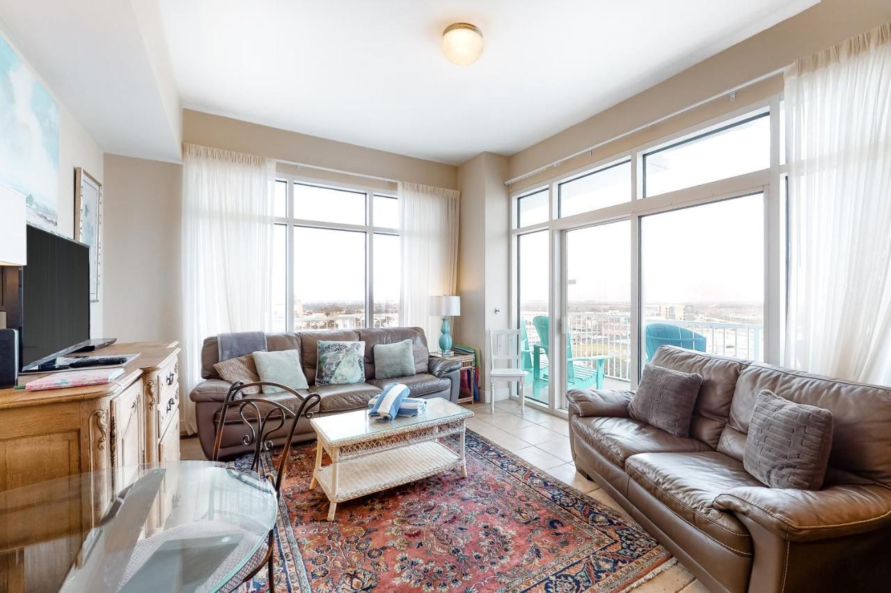 Emerald By The Sea Retreat 갤버스턴 객실 사진