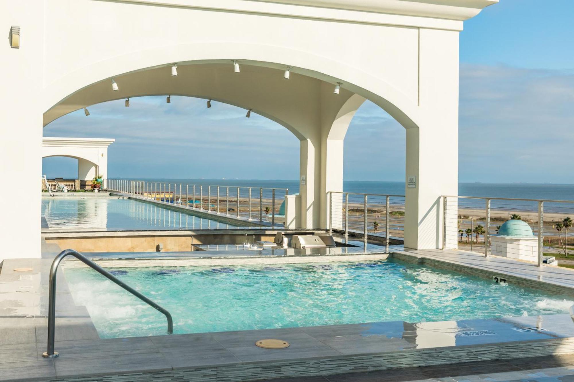 Emerald By The Sea Retreat 갤버스턴 객실 사진