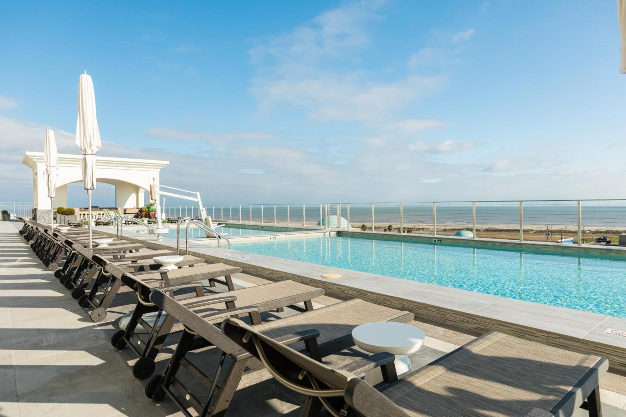 Emerald By The Sea Retreat 갤버스턴 객실 사진