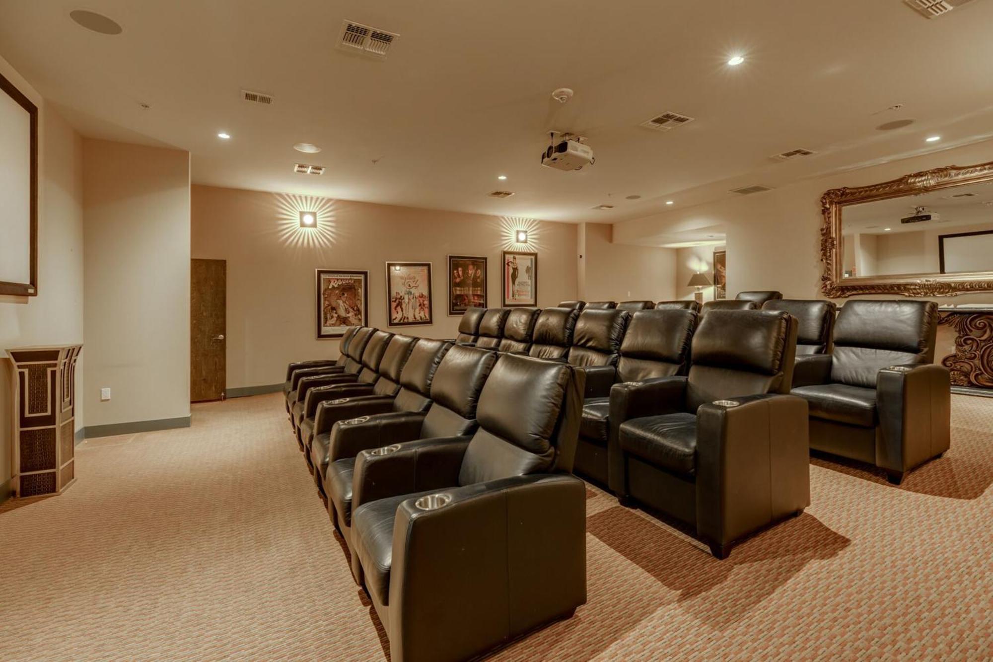 Emerald By The Sea Retreat 갤버스턴 객실 사진